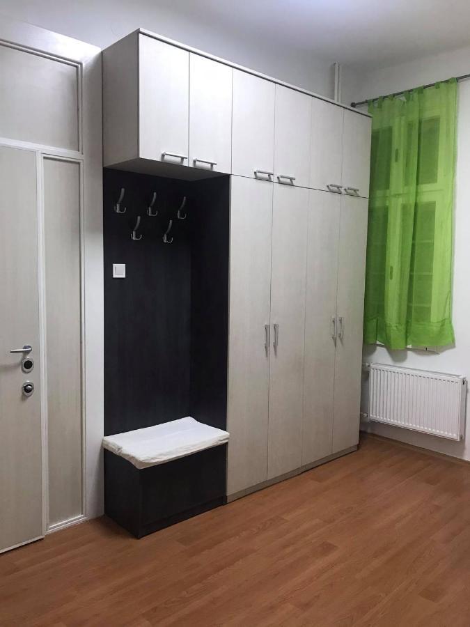 Ata Apartment Skopje Esterno foto